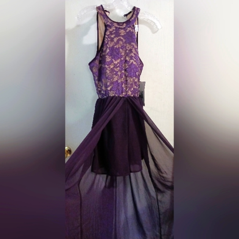 EMERALD SUNDAE Formal Long Dress sz. MEDIUM Juniors‎ NWT